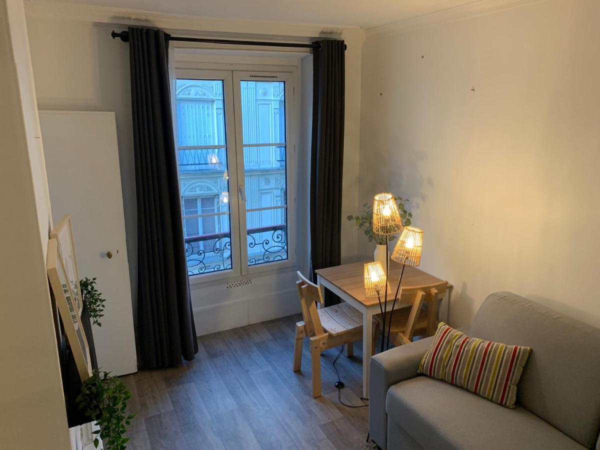 Studio Moderne Au Coeur De Paris Batignolles Luaran gambar